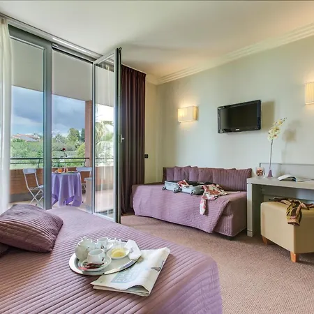 Hotel Ardeatina Park Castel di Leva