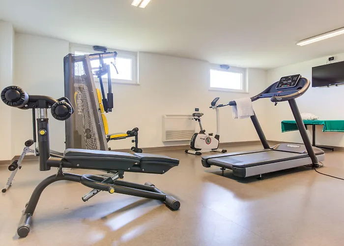 Hotel Ardeatina Park Castel di Leva