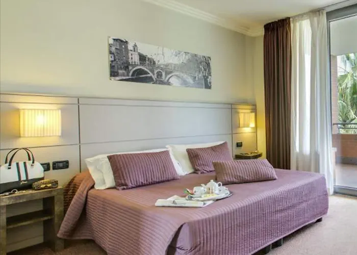 Hotel Ardeatina Park 4*
